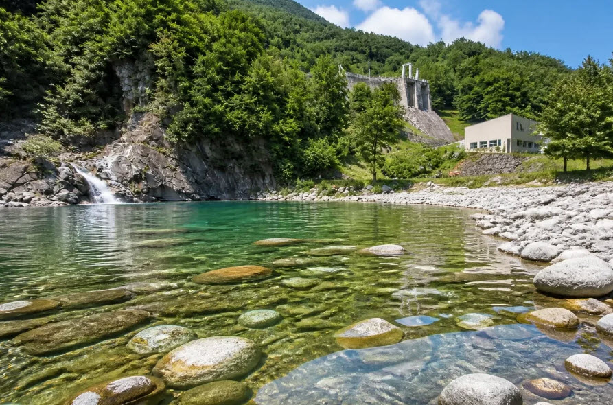 Cascata Della Boggia, Italy